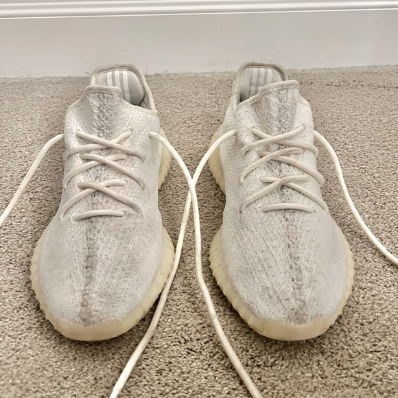 Yeezy Adidas Boost 350 V2 in Cream White - Picture 2 of 2
